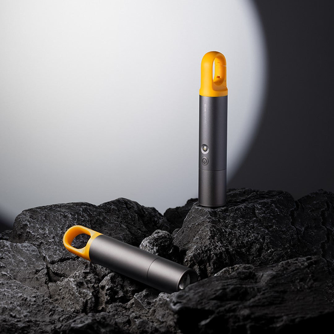 Bright Lumen Stepless Zoom Flashlight Outdoor Camping Battery Life