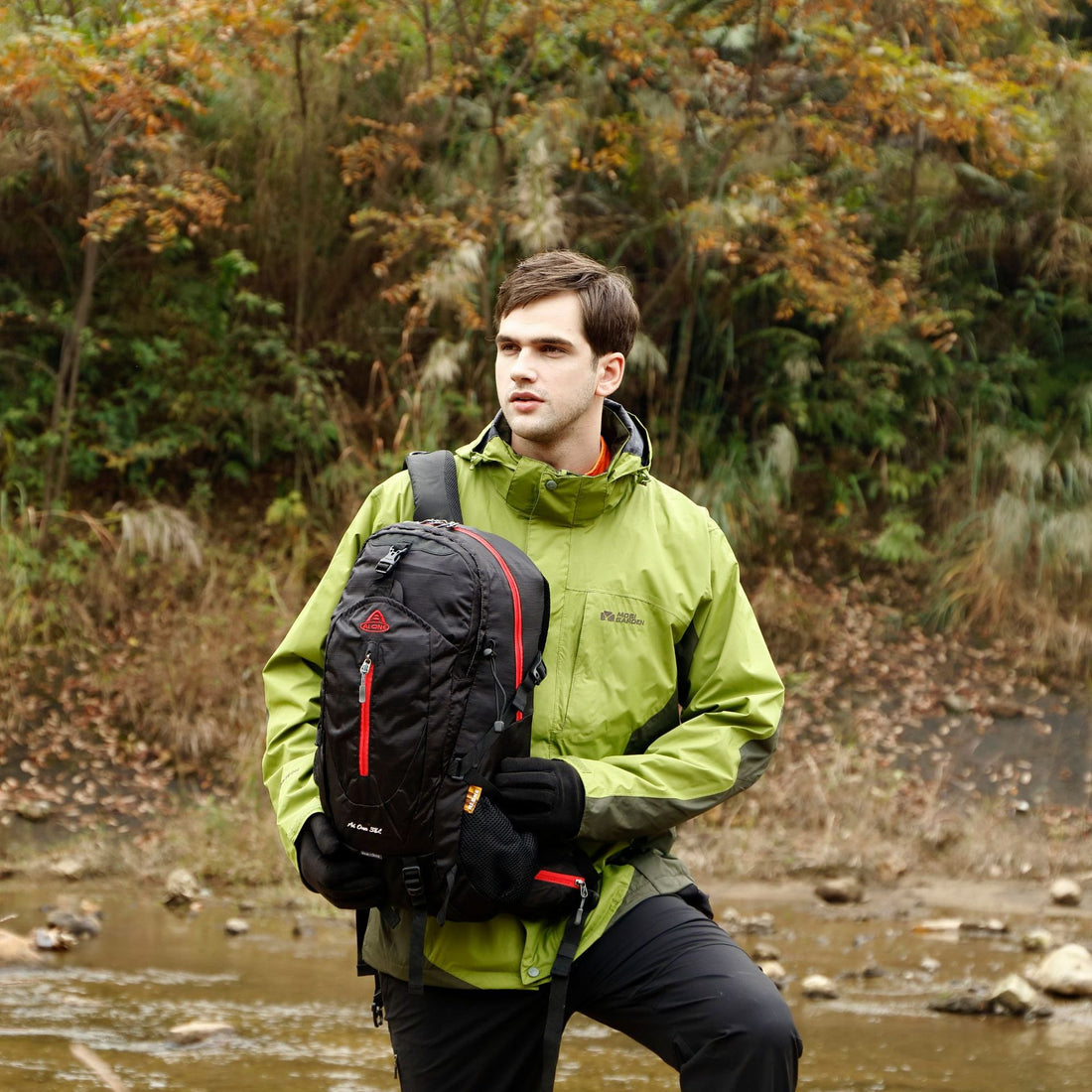 Nylon Hiking Travel Mountaineering Backpack